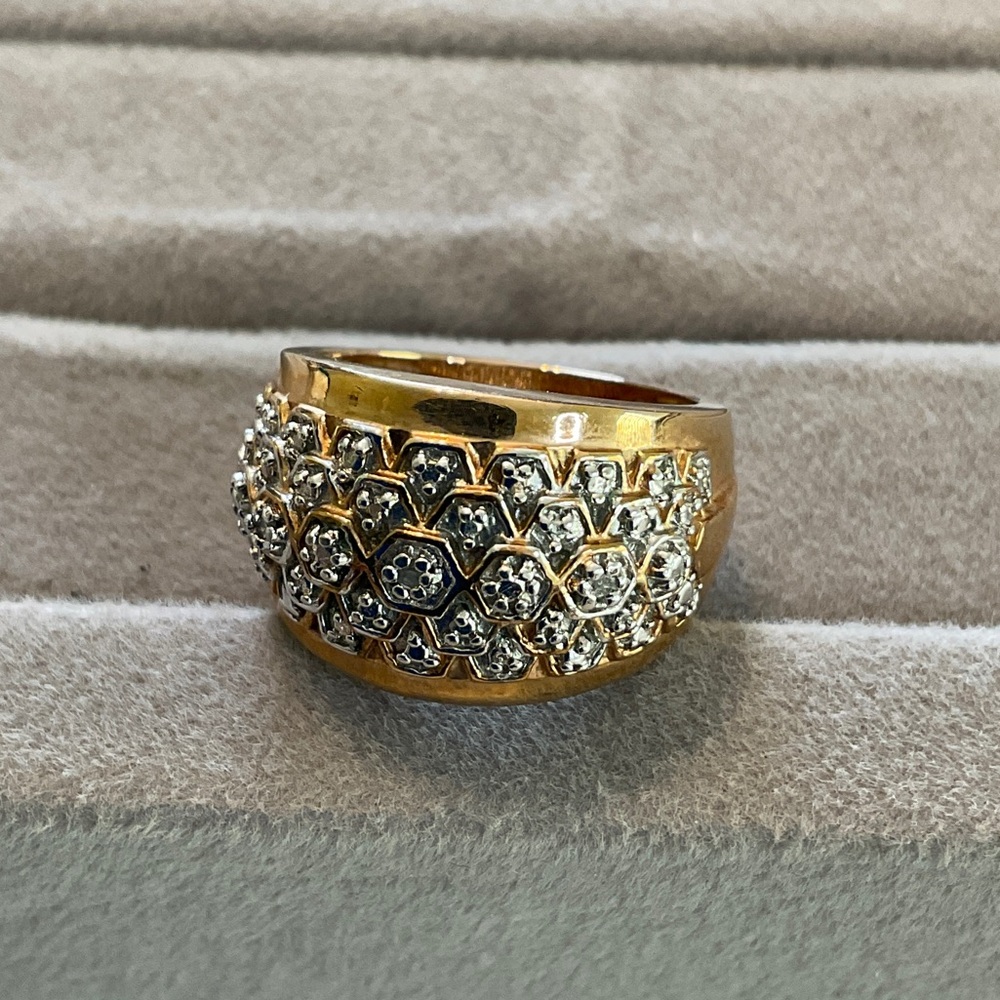 Elegant Gold Toned Sterling Silver Ring - Picture 4 of 4